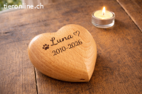 Ascheschmuck und Urnen für Hunde
